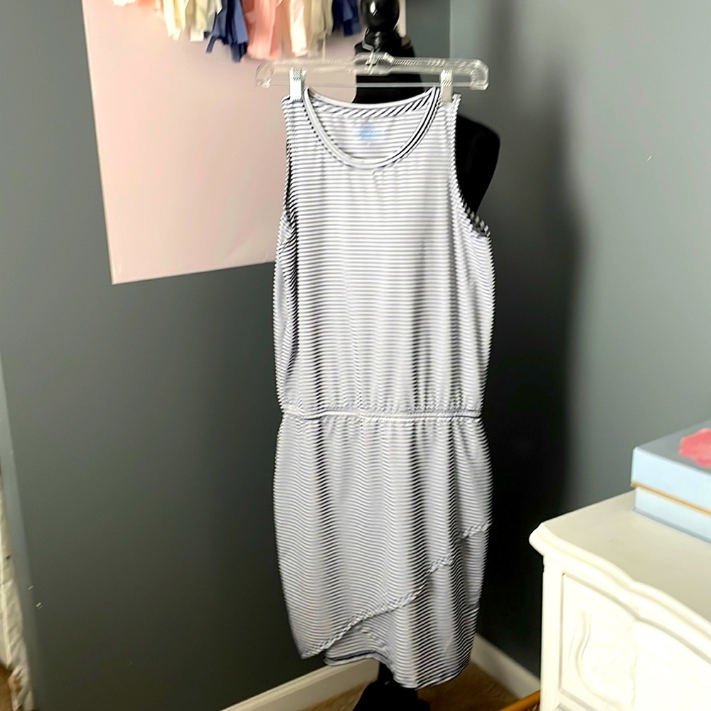 Vineyard Vines Sankaty dress never worn!